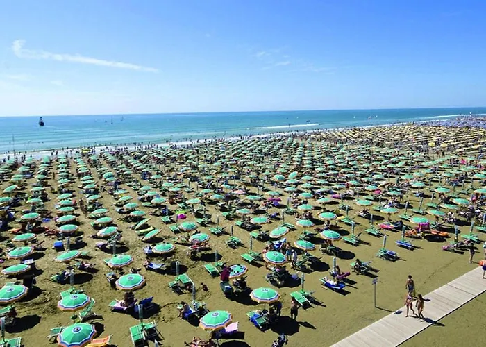 Apartament 80m From The - Beahost