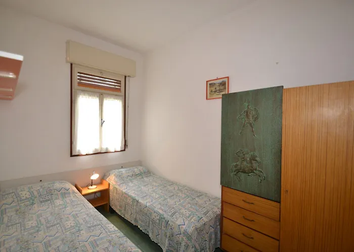 80m From The - Beahost Apartament